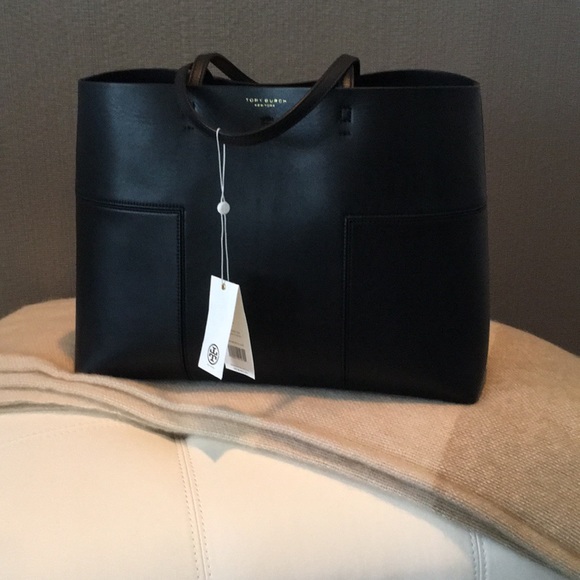 Tory Burch Handbags - Tory Burch Tote